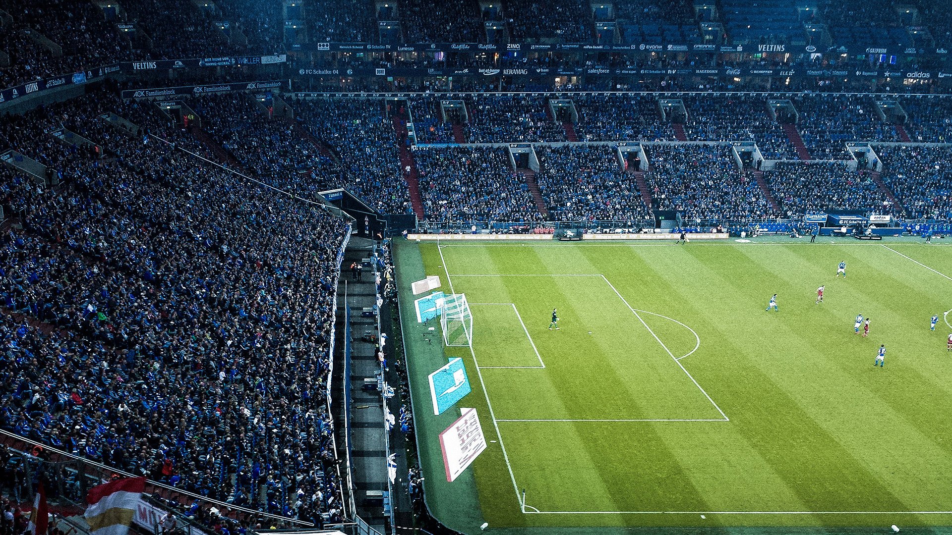 AYX体育-《王者荣耀》年度最强战队评选激烈,玩家投票热火朝天,王者荣耀最强战队的名字是什么